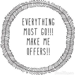 But seriously - send in your offers! 💕💁🏼‍♀️